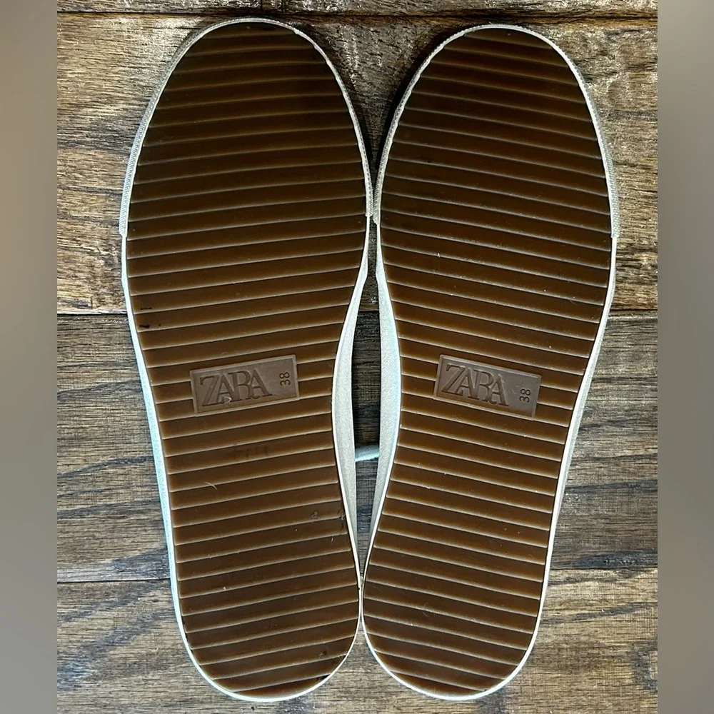 Zara White Canvas Sneakers - Picture 4 of 5